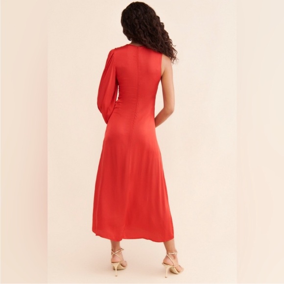 FARM Rio One-Shoulder Dress in Vibrant Red, Cut out detail - Picture 10 of 10